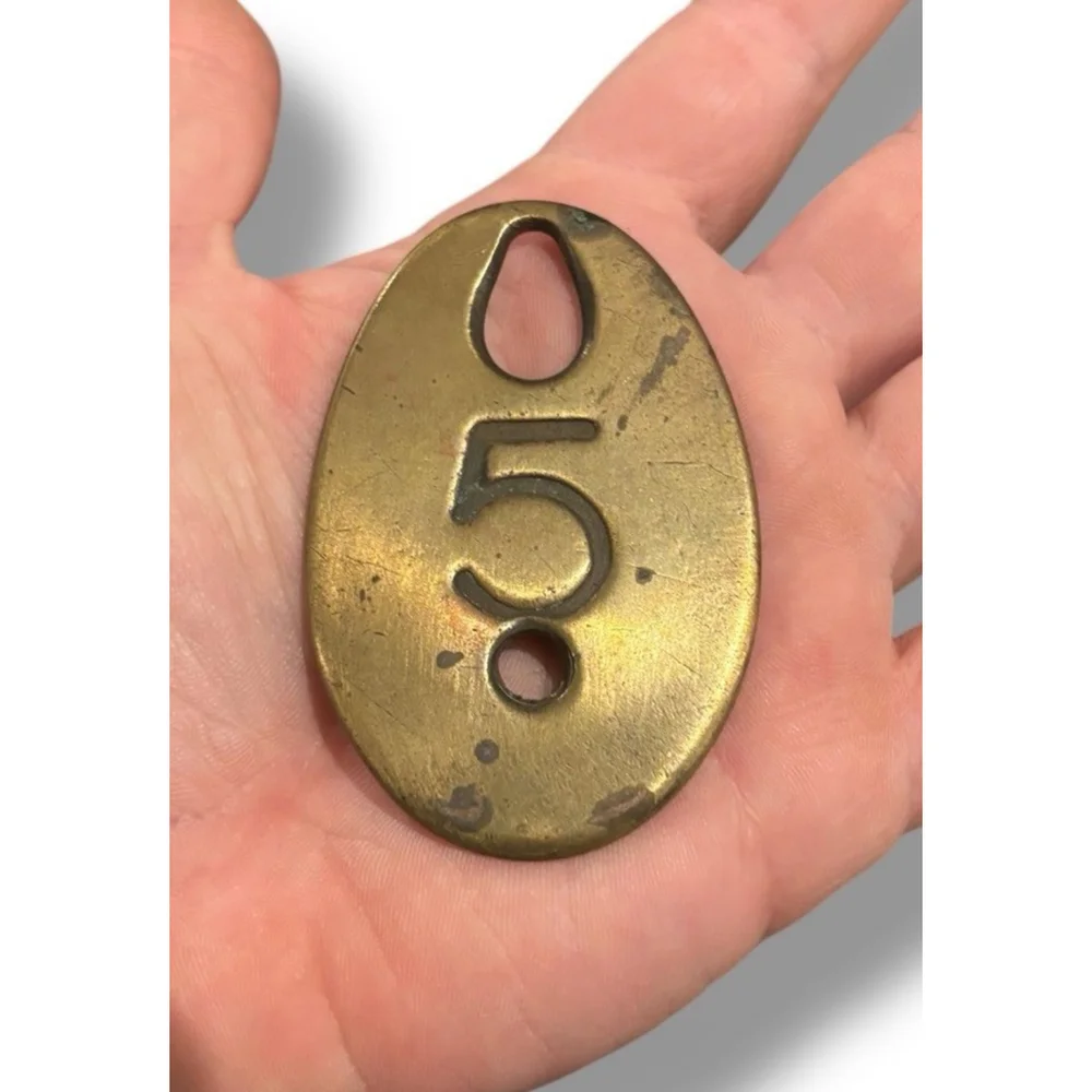 Vintage Number 5 Tag Brass Metal Fob Antique Cattle Tag Cow Tag Large Square - Picture 2 of 2